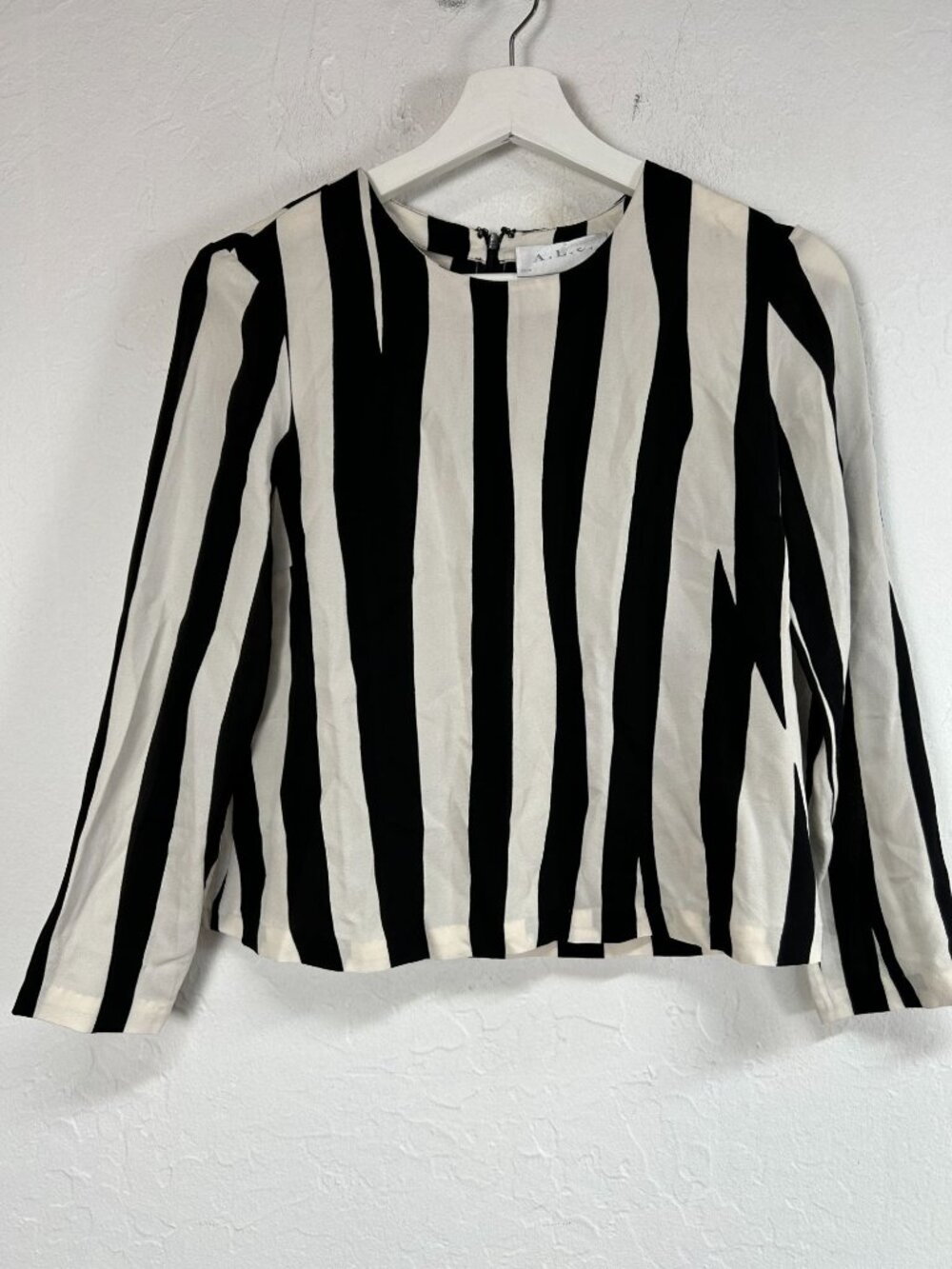 A.L.C. Womens Black White Striped Long Sleeve 100% Silk Blouse Top XS Casual